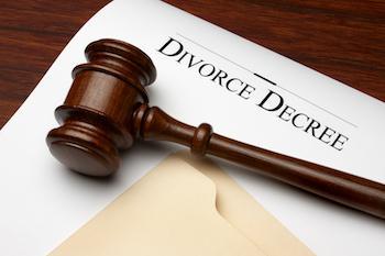 divorce, decree, agreement, Illinois divorce attorney
